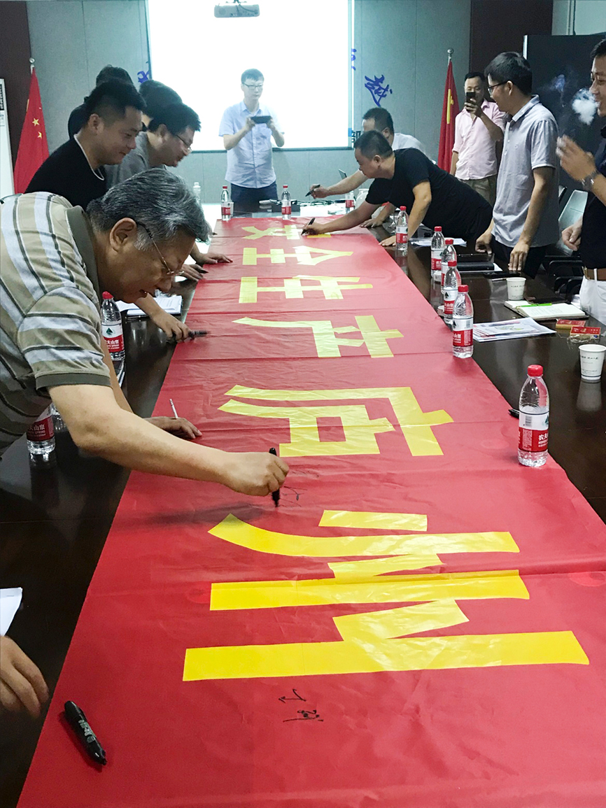 拉霸LaBa360(中国区)官方网站